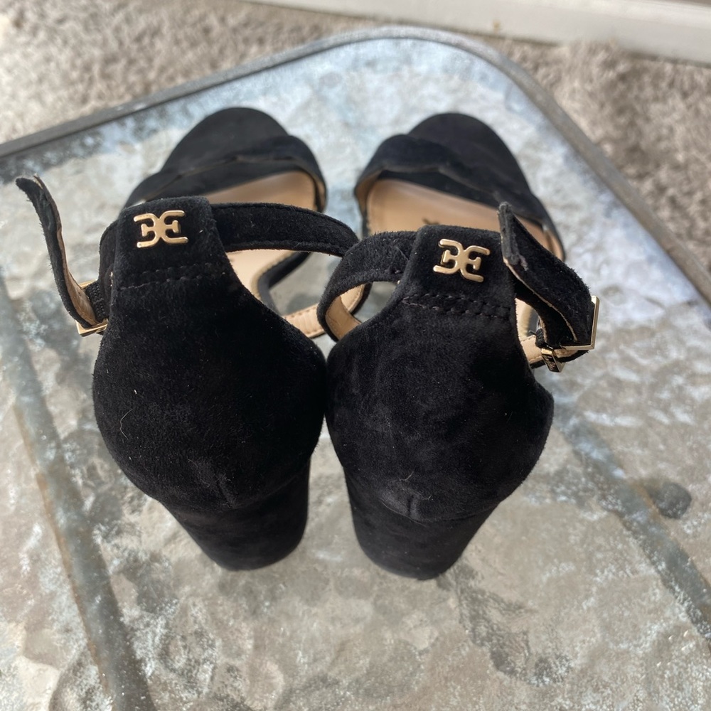 Sam Edelman Woman’s Odila Heel Sandal, Black Suede, 9US. Very cute & comfortable - Picture 5 of 9